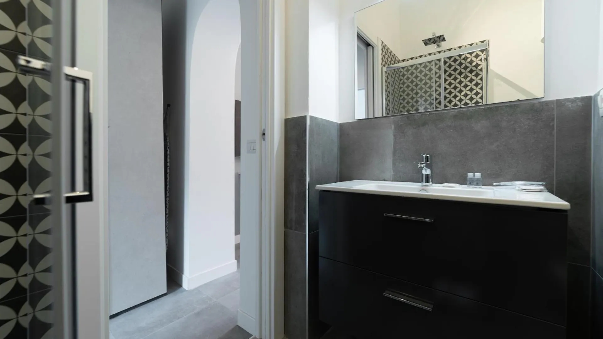 Апартаменты 15Min To Duomo, Modern 1 Bedrm Flat Ac, 5G Wifi Милан