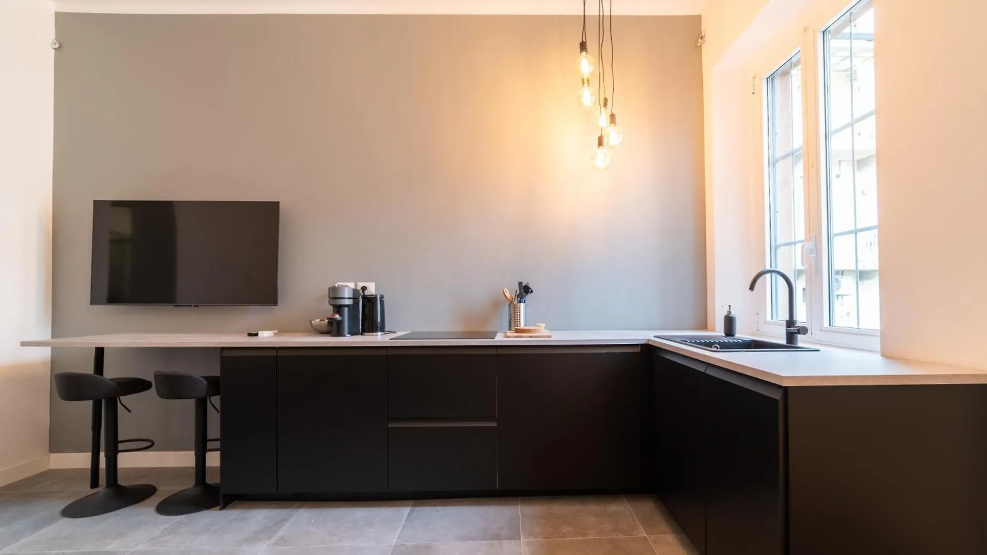 Апартаменты 15Min To Duomo, Modern 1 Bedrm Flat Ac, 5G Wifi Милан 0*,  Италия